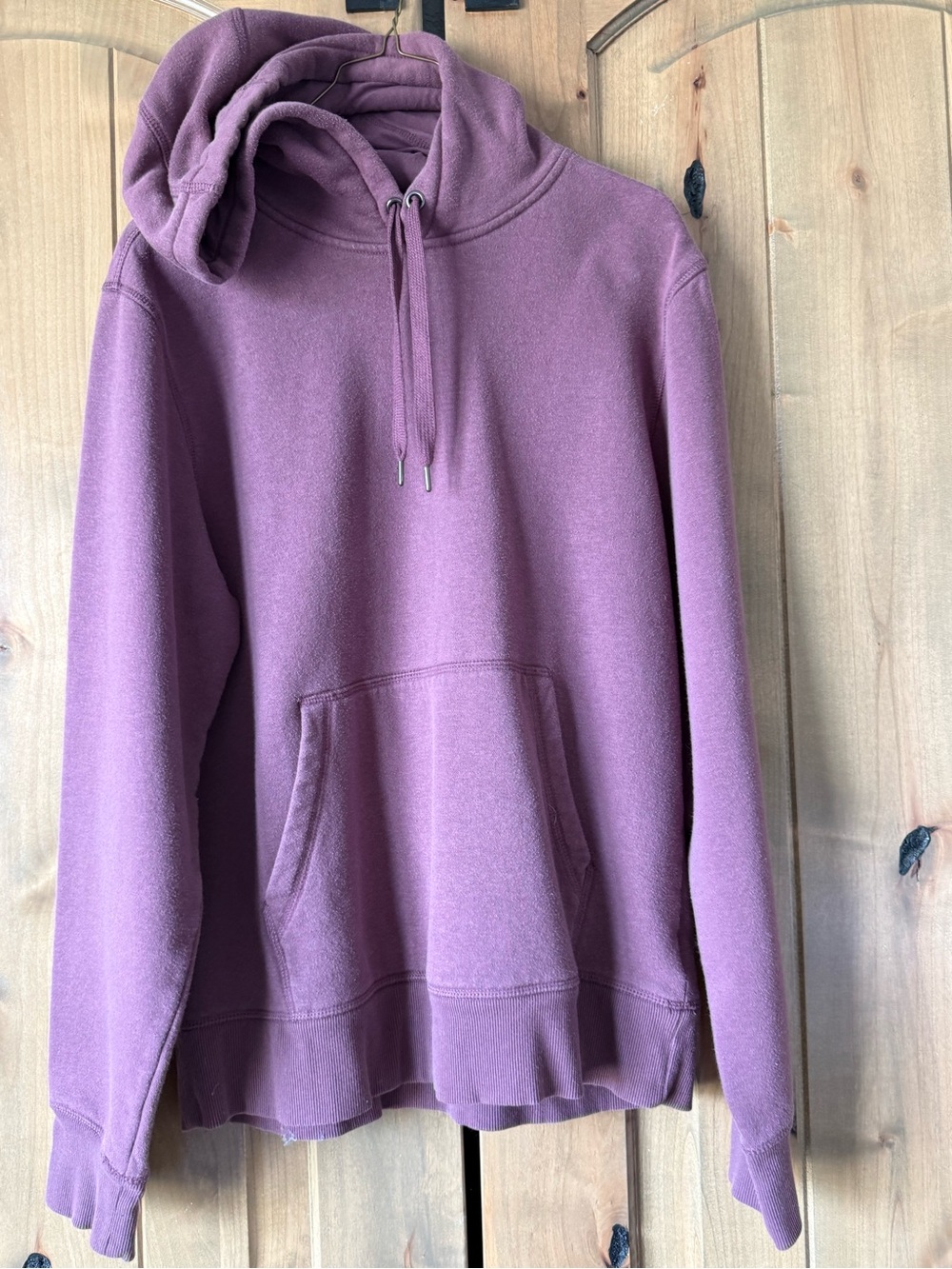Amazon Essentials Women's Crewneck Hoodie in Dusty Mauve